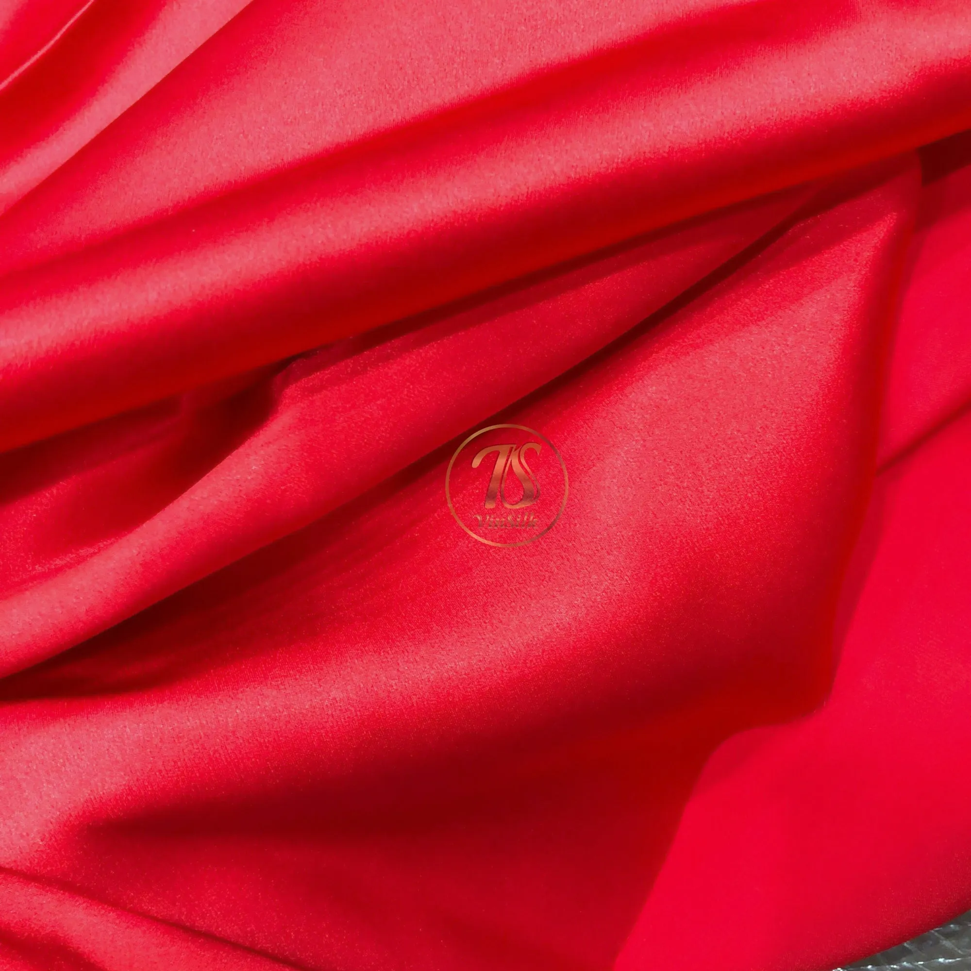 100% PURE MULBERRY SILK fabric by the yard – Satin silk fabric – 19mm - Organic fiber - Wedding dress - Gift for women - Red silk satin