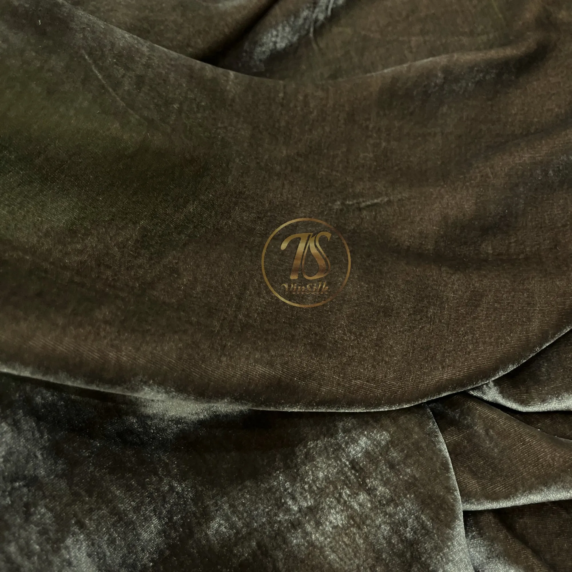 100% Pure Mulberry Silk Velvet Fabric - Luxury Silk Velvet - Silk for sewing - Brown silk velvet