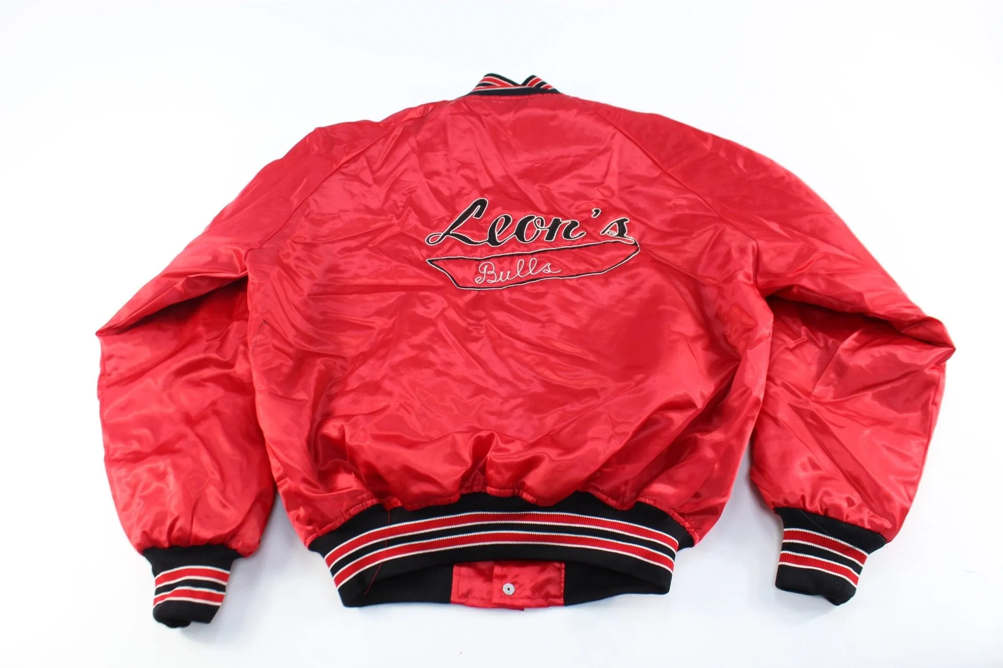 90's Primetime Embroidered Leon's Bulls Bomber Jacket