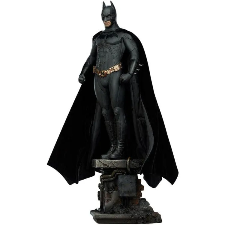 Batman™ Premium Format™ Figure