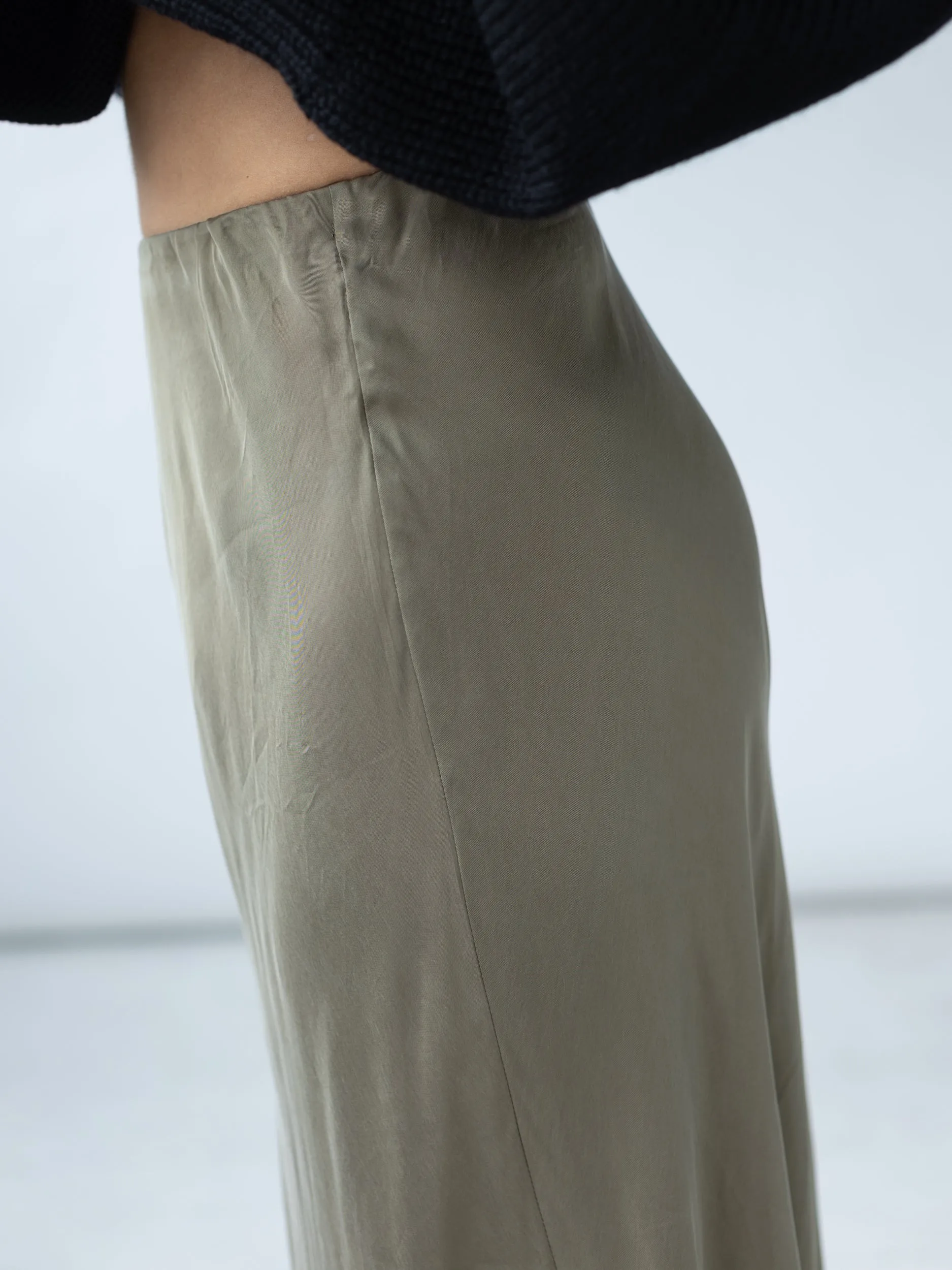 Bias Skirt in Olive