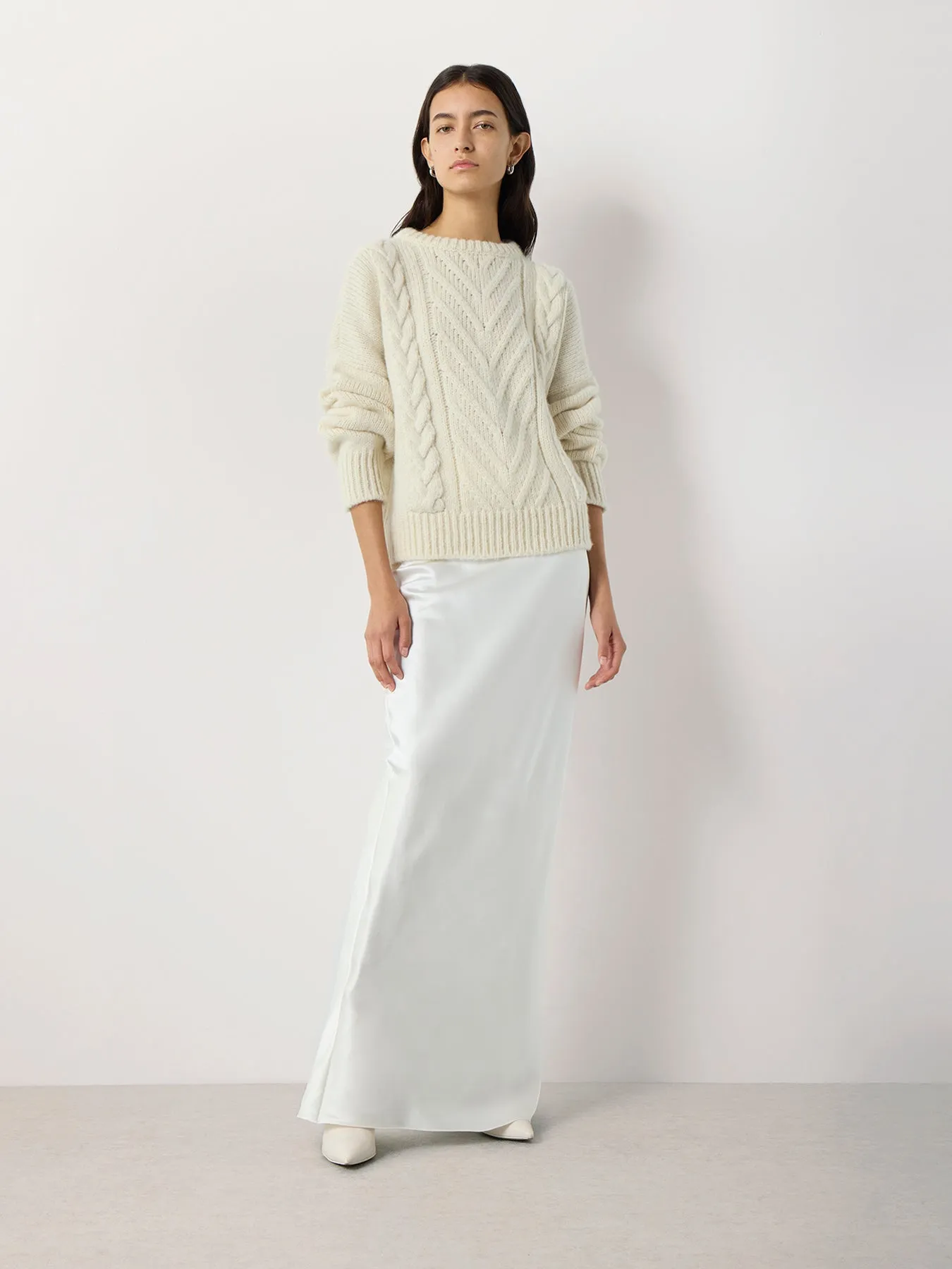 Boxy Cable Knit Cashmere Sweater