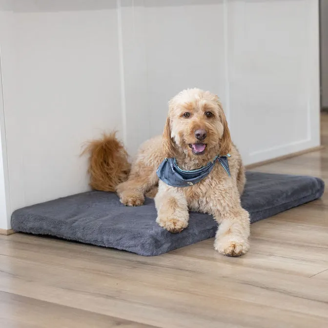 Charcoal Faux Fur Crate Mat