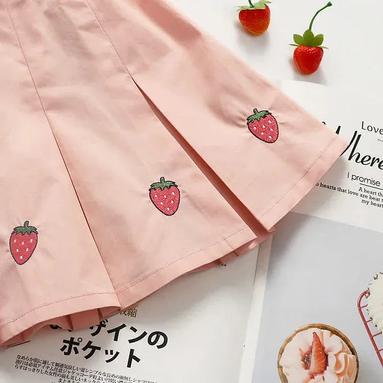 Colorblock Cute Bunny Print Hooded T-Shirt Strawberry Pleated Skirt