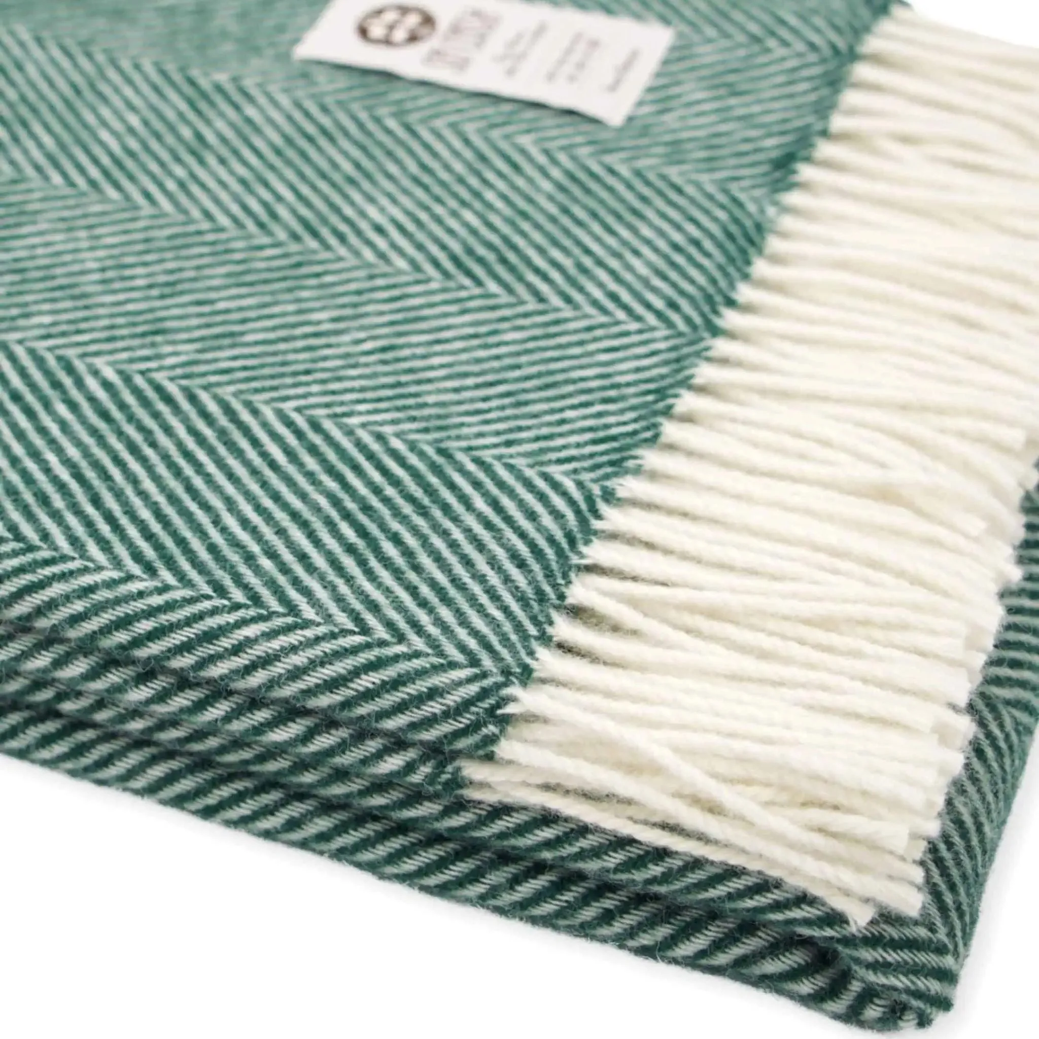 Eden Green and White Pure New Wool Herringbone Dani Throw (190cm x 130cm)