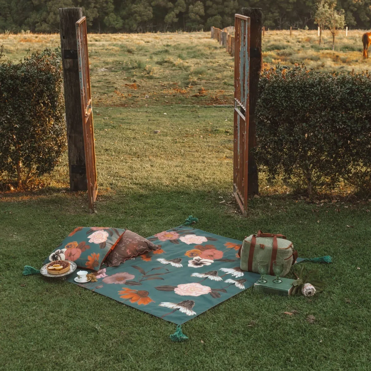 Glades Picnic Rug