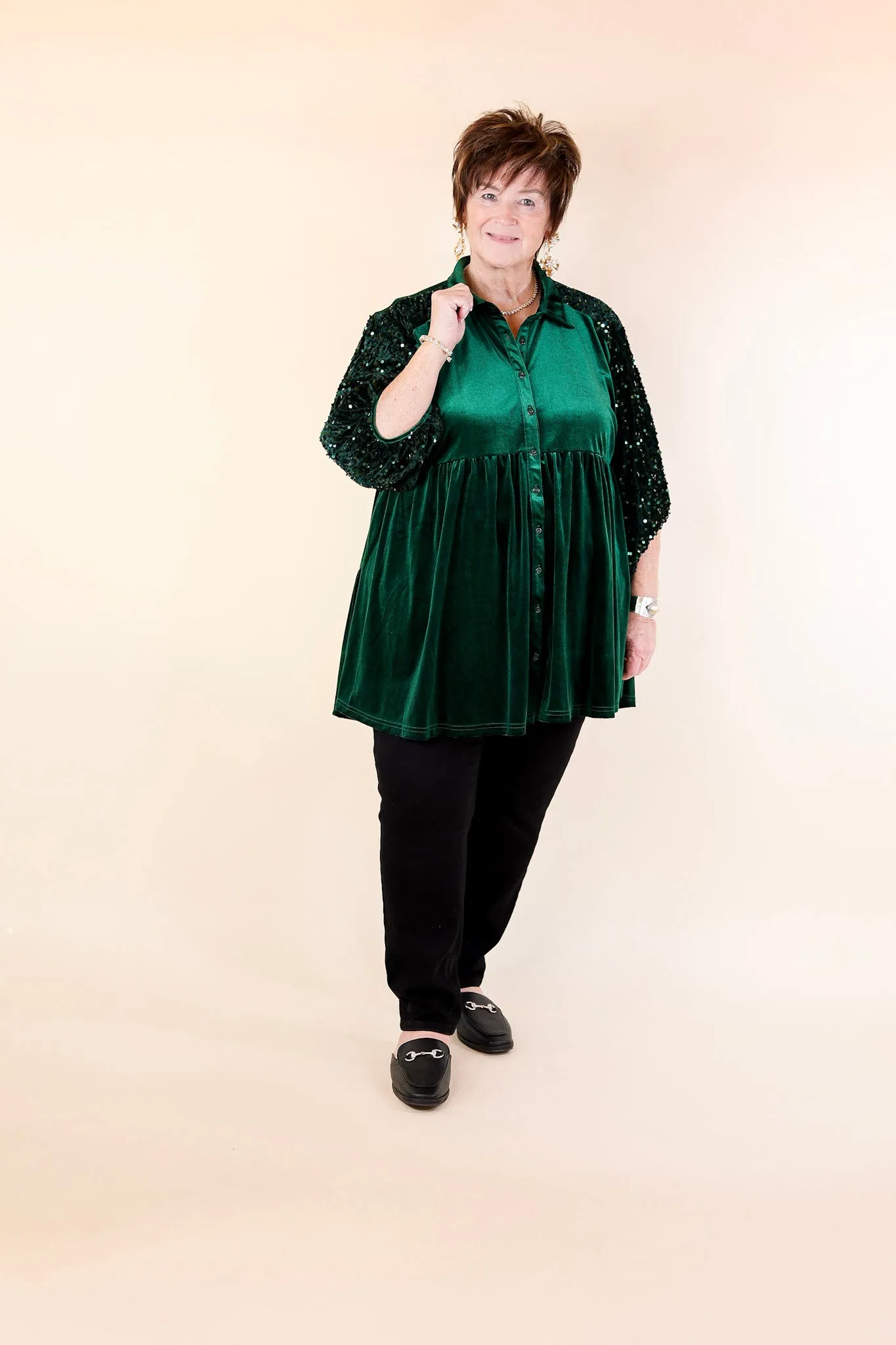 Love Link Button Up Velvet and Sequin Half Sleeve Babydoll Tunic Top in Hunter Green