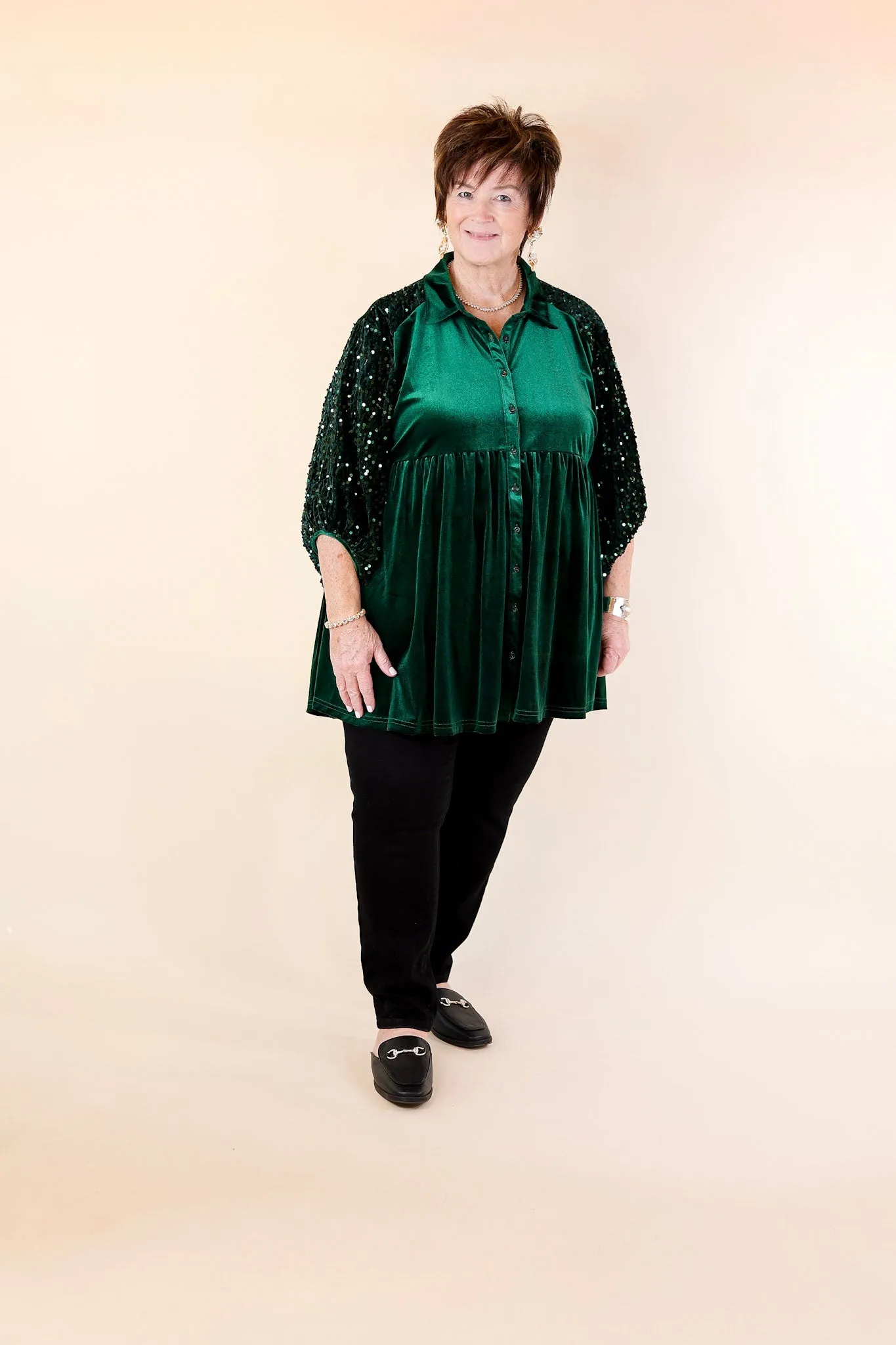 Love Link Button Up Velvet and Sequin Half Sleeve Babydoll Tunic Top in Hunter Green