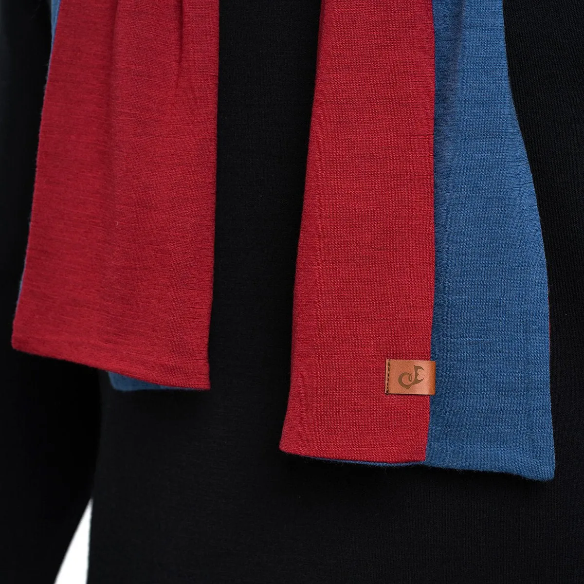 MENIQUE Scarf Denim/Royal Cherry