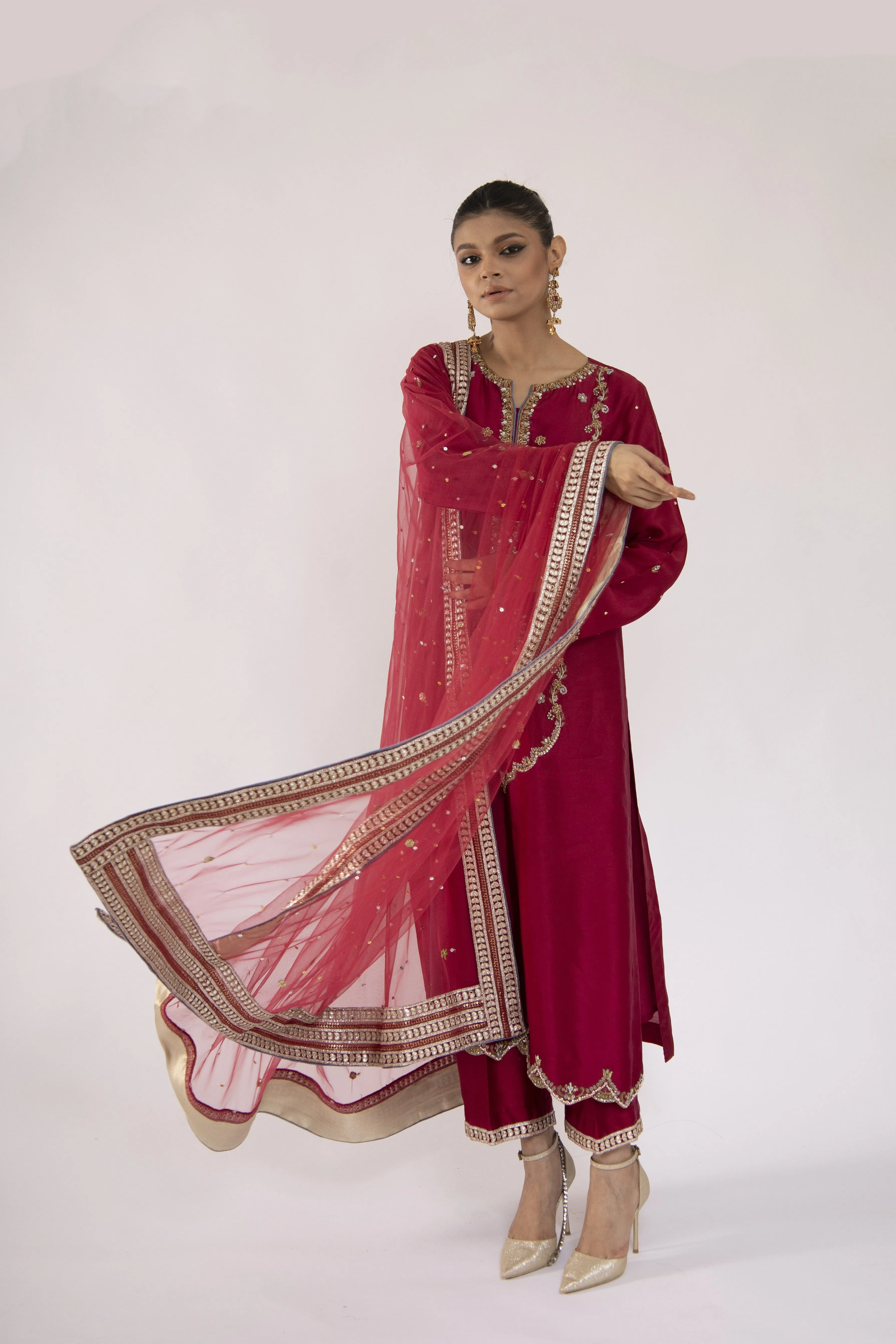 Sadia Aamir - A'eera - Magenta Embroidered Sheesha Silk Shirt and Culottes with Net Dupatta - 3 Piece