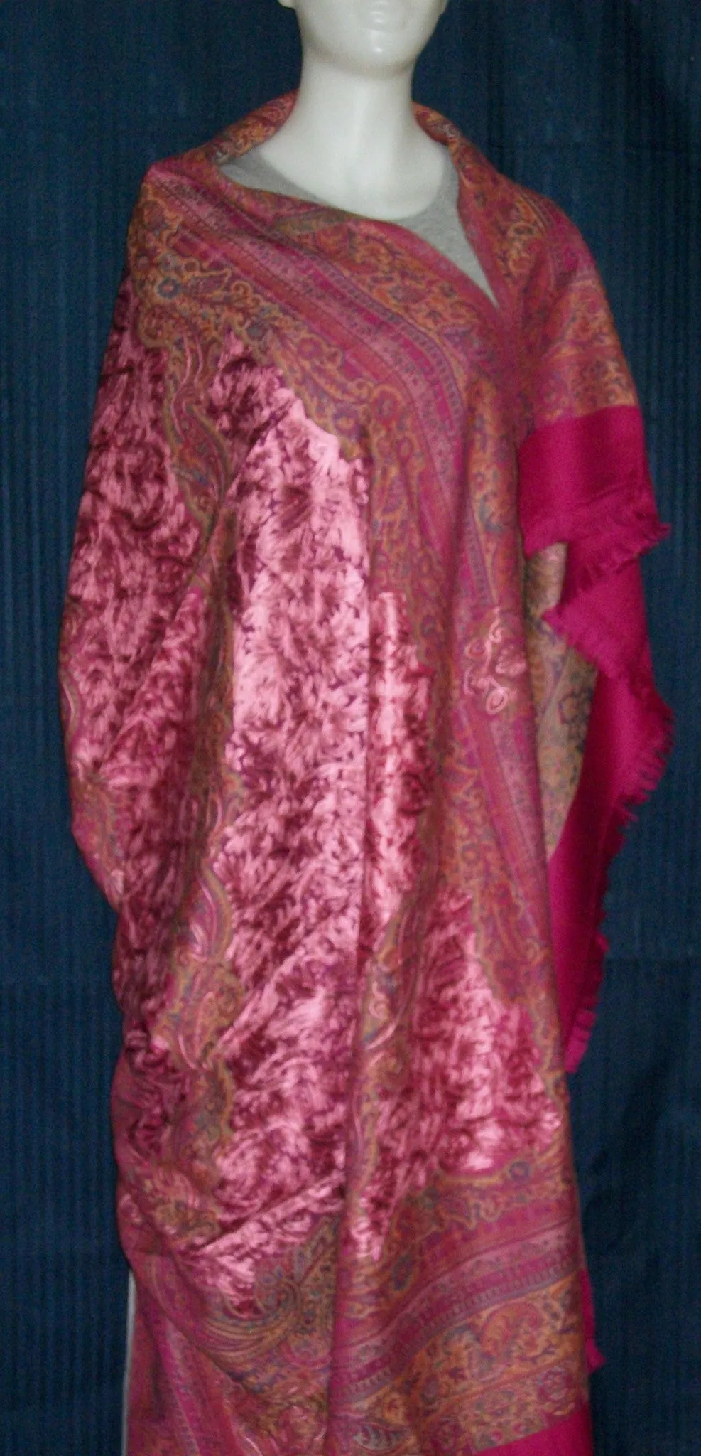 Shawl 1427 Magenta Wrap Woolen Shawl Shieno Sarees