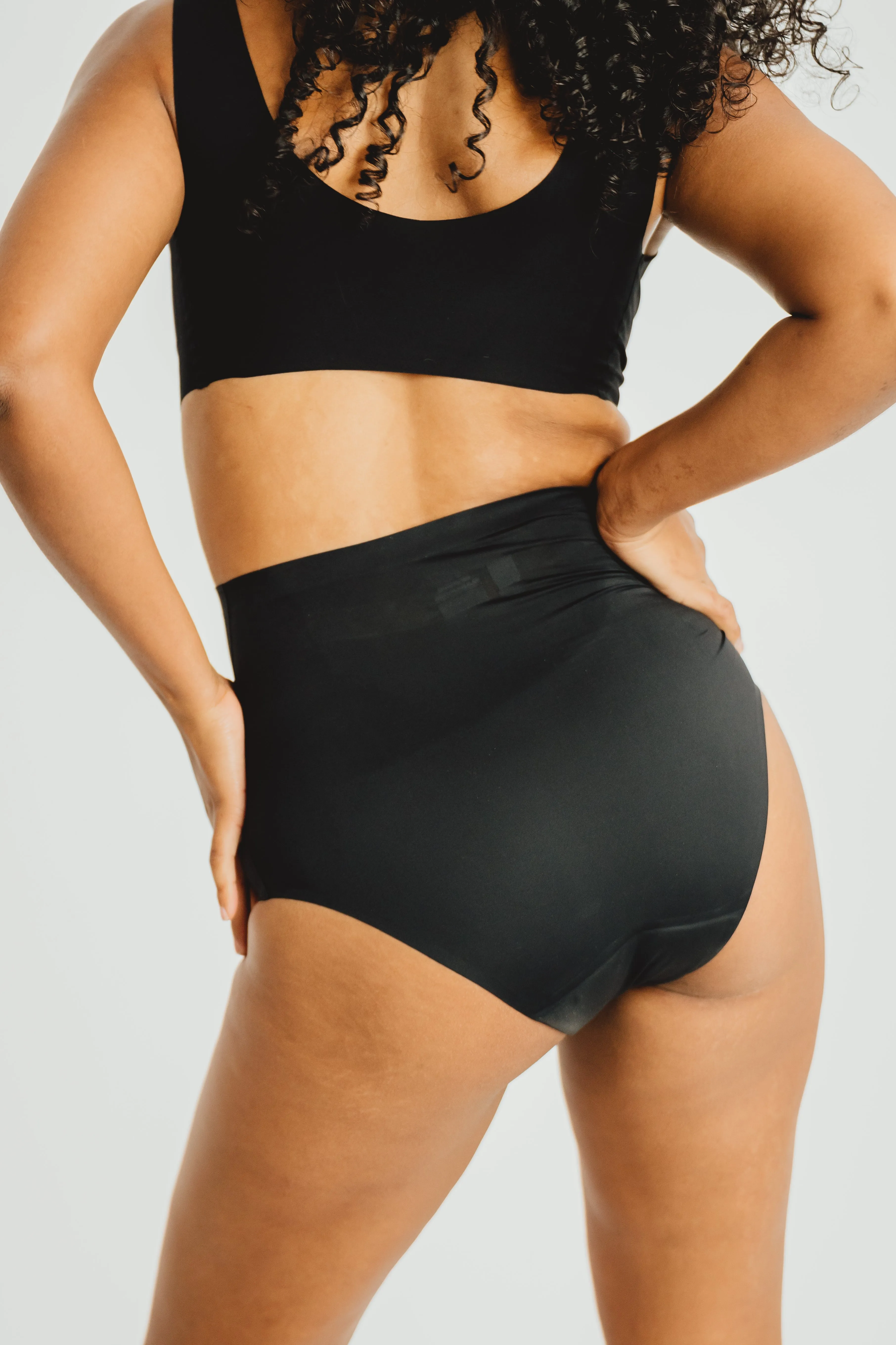 SIMONE - Culotte Menstruelle Taille Haute Sans Coutures